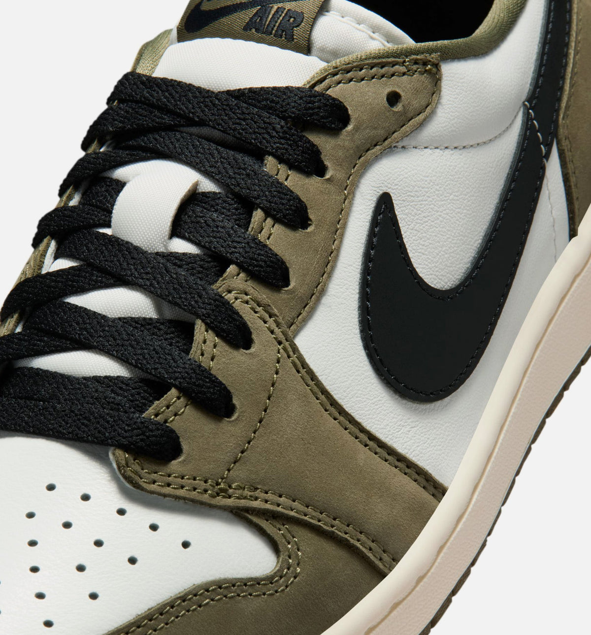 Air Jordan 1 Low OG Medium Olive Men's Lifestyle Shoe - Medium Olive/Black/Summit White/Sail